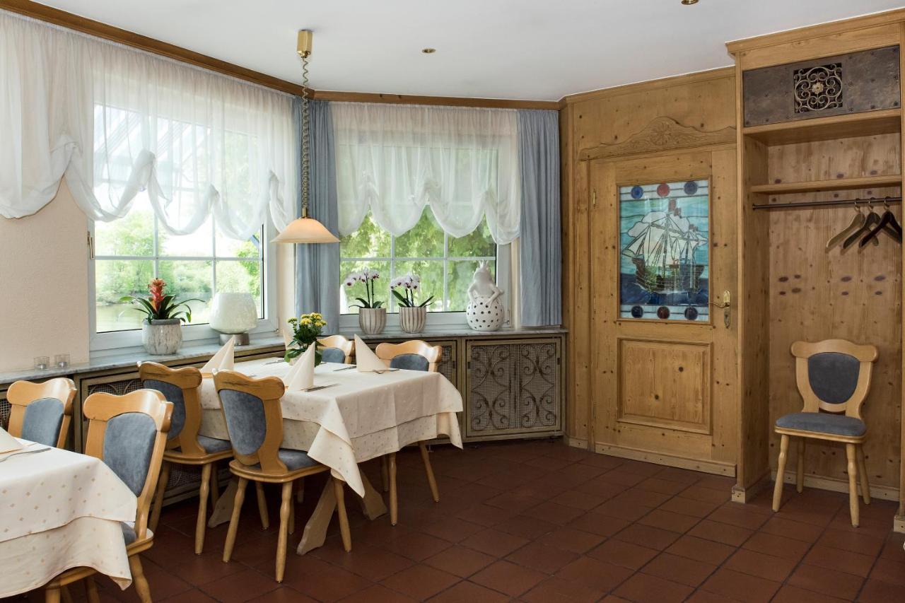 Hotel Restaurant Zum Schiffchen マインタール エクステリア 写真